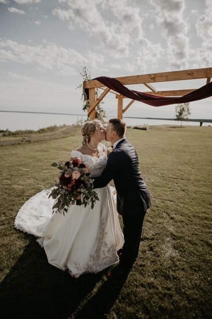 bride and groom